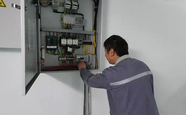 余壓控制器的原理和優勢